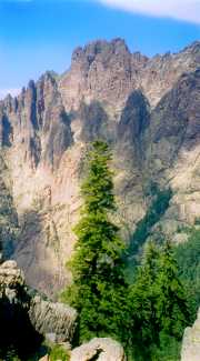 Du Pas de la Chèvre, Aiguilles de Falconu et Punta Pisciaghja Du Pas de la Chèvre, Aiguilles de Falconu et Punta Pisciaghja