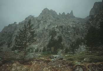 Pointe de la Touffe vue du parking de Grotelle (sous la pluie)