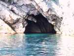 Grotte des Veaux Marins sur la côte Ouest de la Pointe de la Revellata