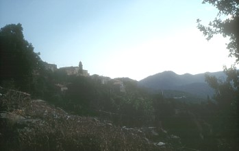 Castiglione, beau village dans le Poulasca