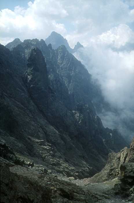 Cirque de la Solitude depuis Bocca Tumaginesca (Col Perdu) Cirque de la Solitude depuis Bocca Tumaginesca (Col Perdu)
